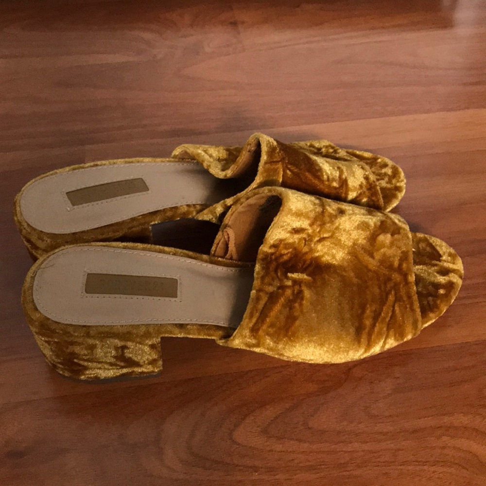 Muatard velvet slip ons